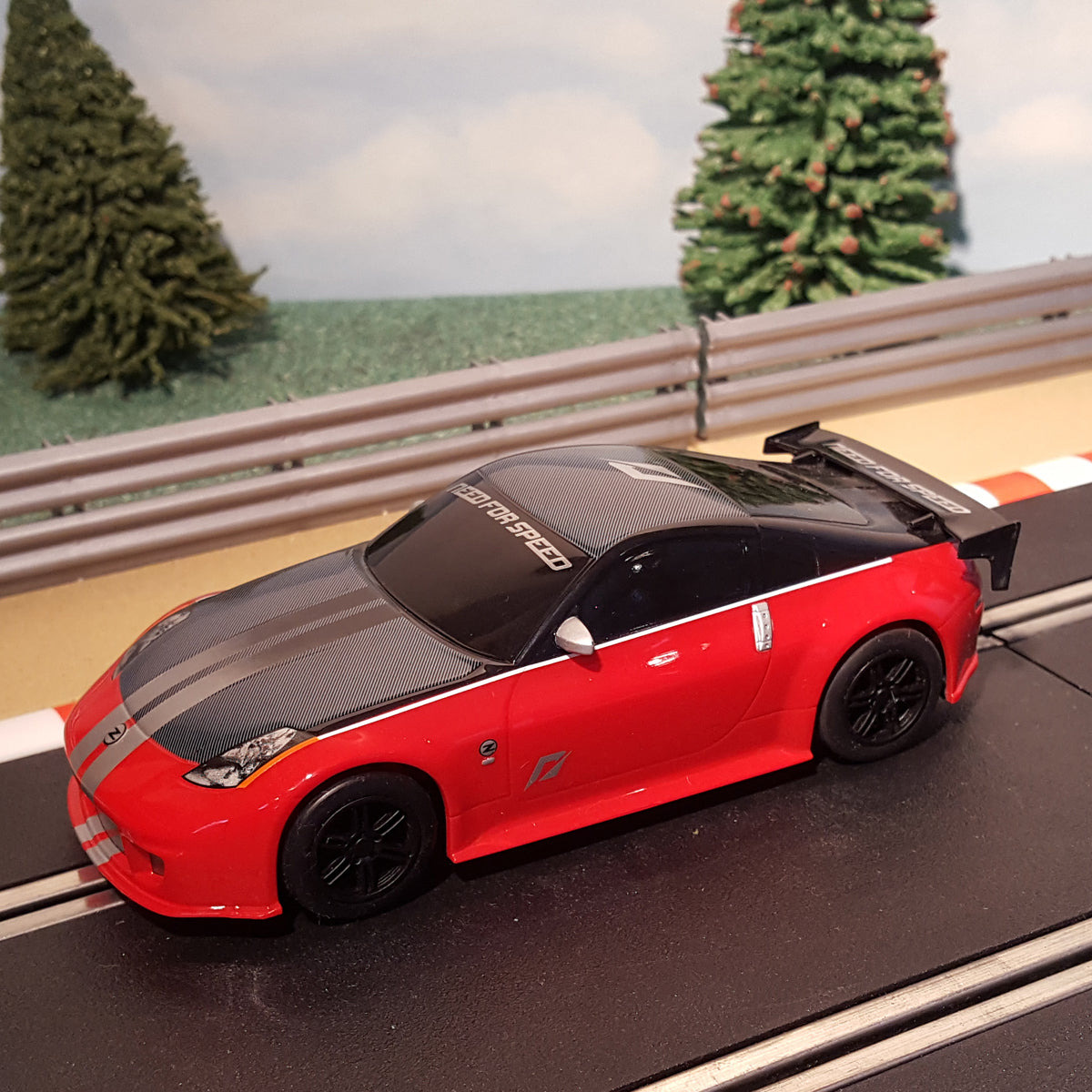 Scalextric nissan cheap 350z