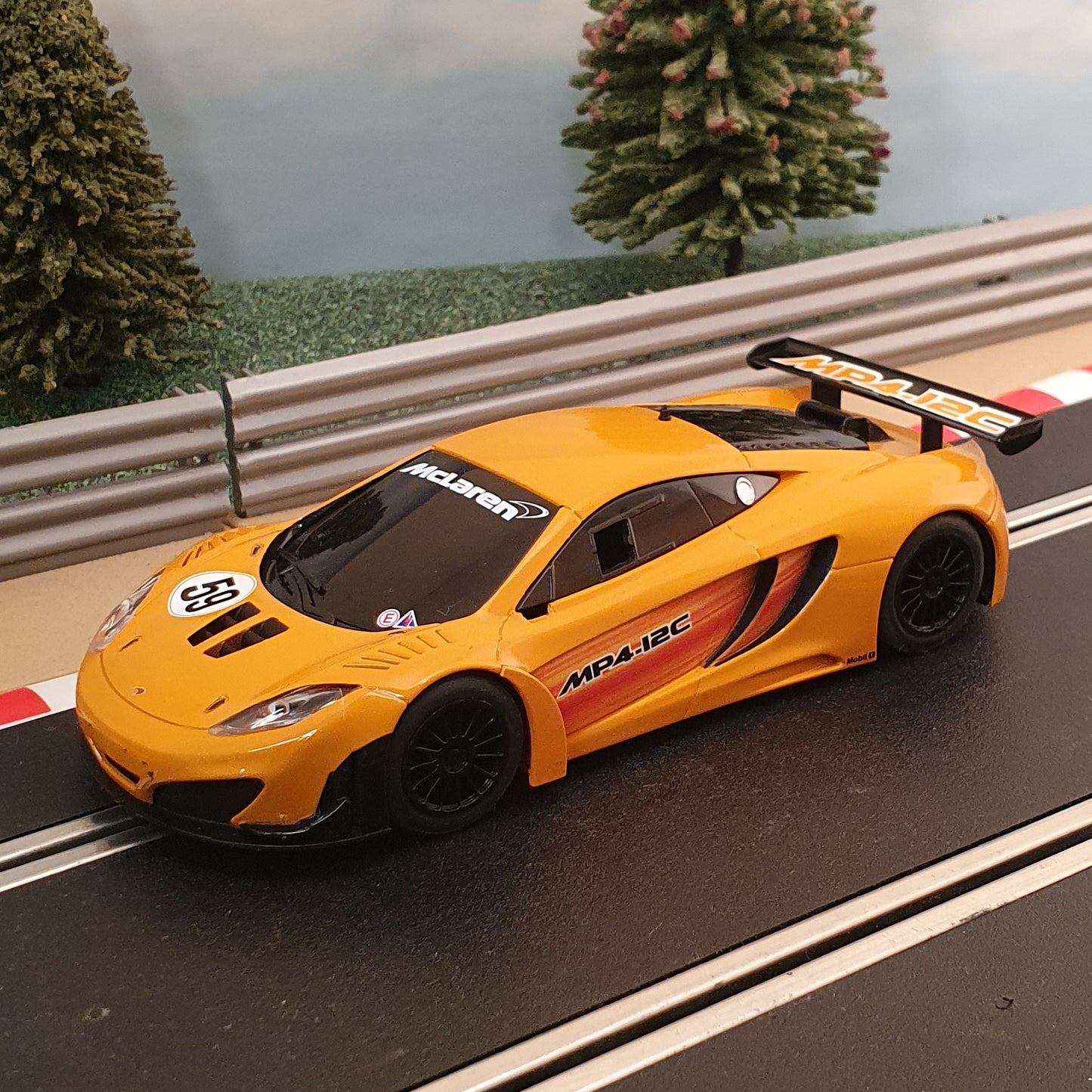 Coche Scalextric 1:32 - C3281 McLaren MP4-12C GT3 #59 #M