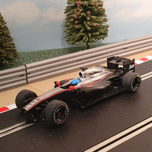 Scalextric 1:32 Car - C3620 McLaren Honda 2015 Livery #14