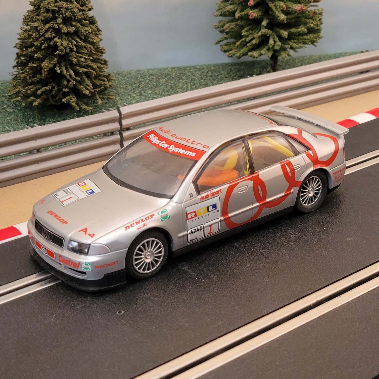 Scalextric 1:32 Car - C2008 Audi A4 Quattro BTCC Touring Car #1 #LM