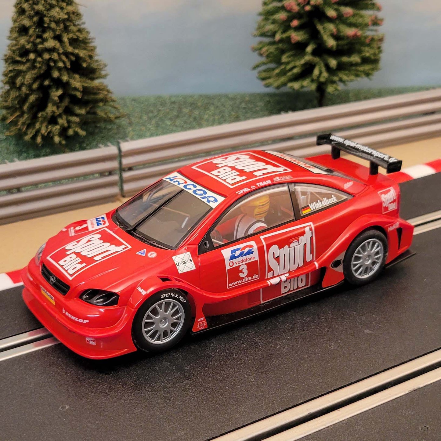 Scalextric 1:32 Car - Red DTM Opel V8 Coupe #3 *LIGHTS* #Q