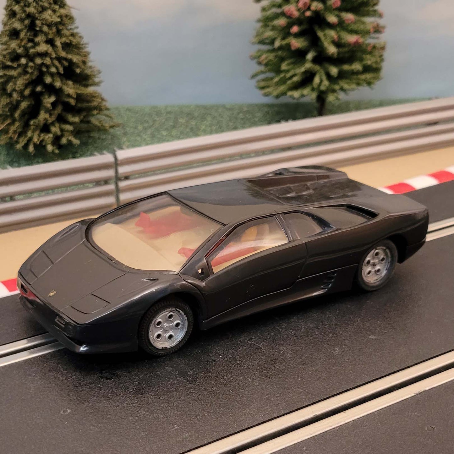 Scalextric 1:32 Car - C283 Black Lamborghini Diablo *LIGHTS*#K