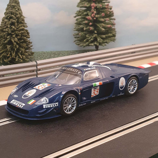 Coche Digital Scalextric 1:32 - C2630D Azul Maserati MC12 #33 *LUCES* #MWS