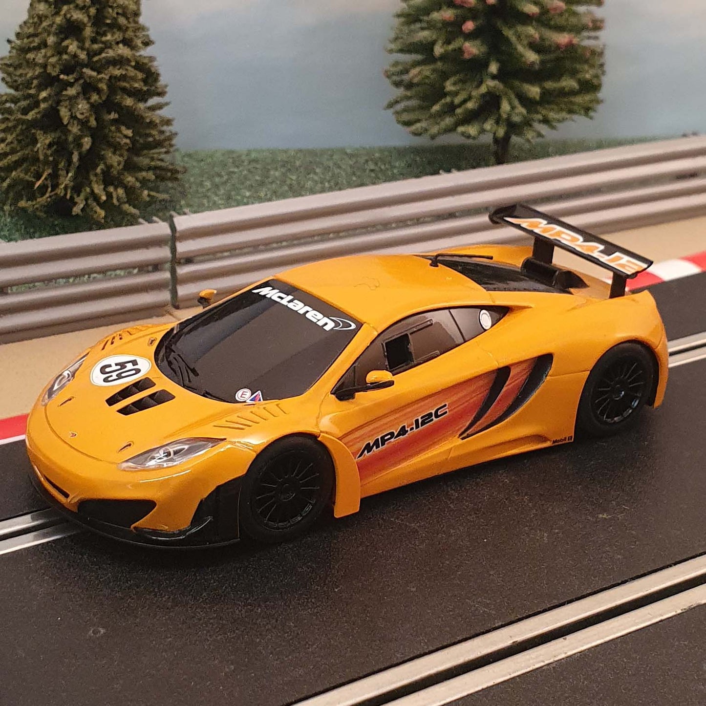 Scalextric 1:32 Car - C3281 McLaren MP4-12C GT3 #59 #Q