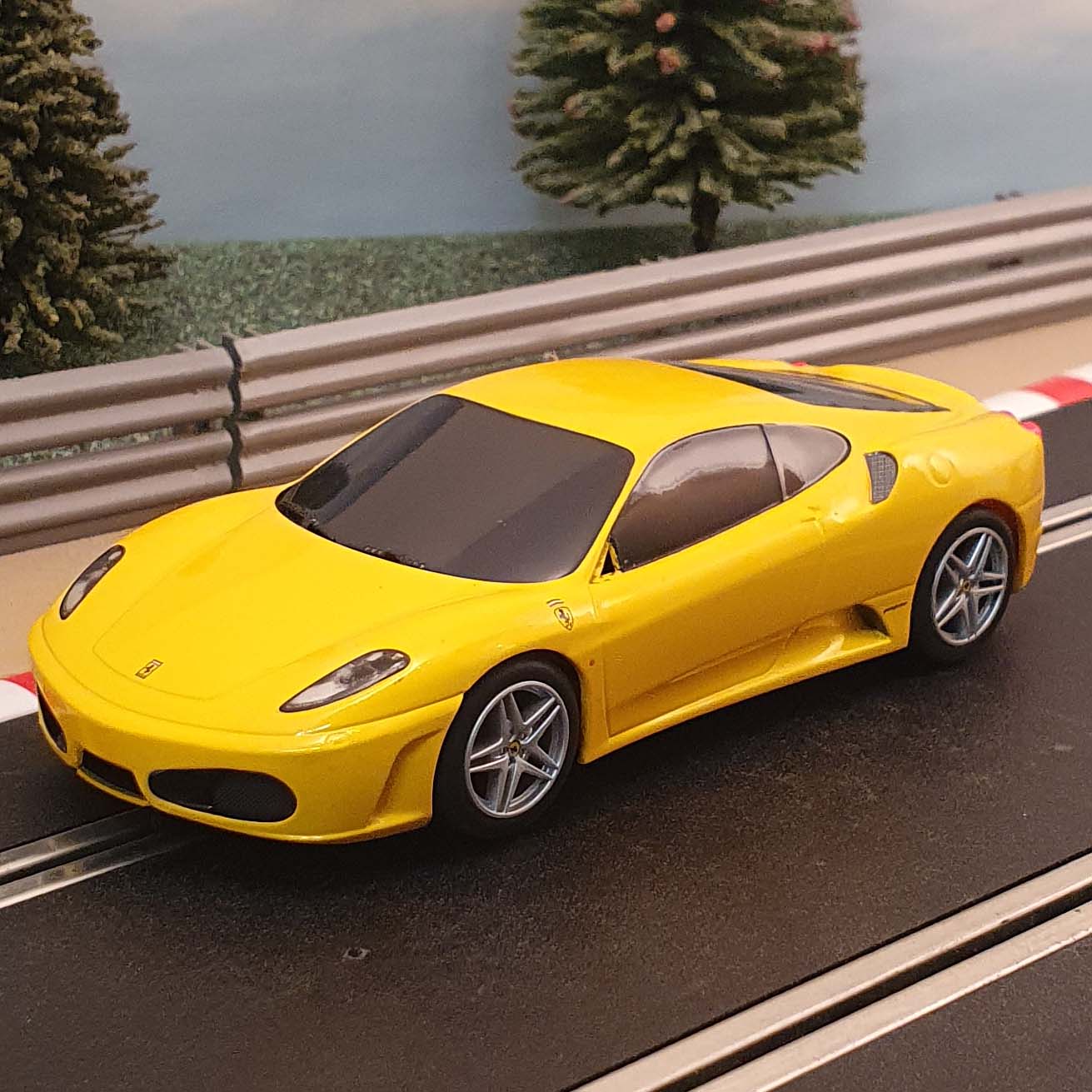 Scalextric 1:32 Car - Yellow Ferrari F430 #K