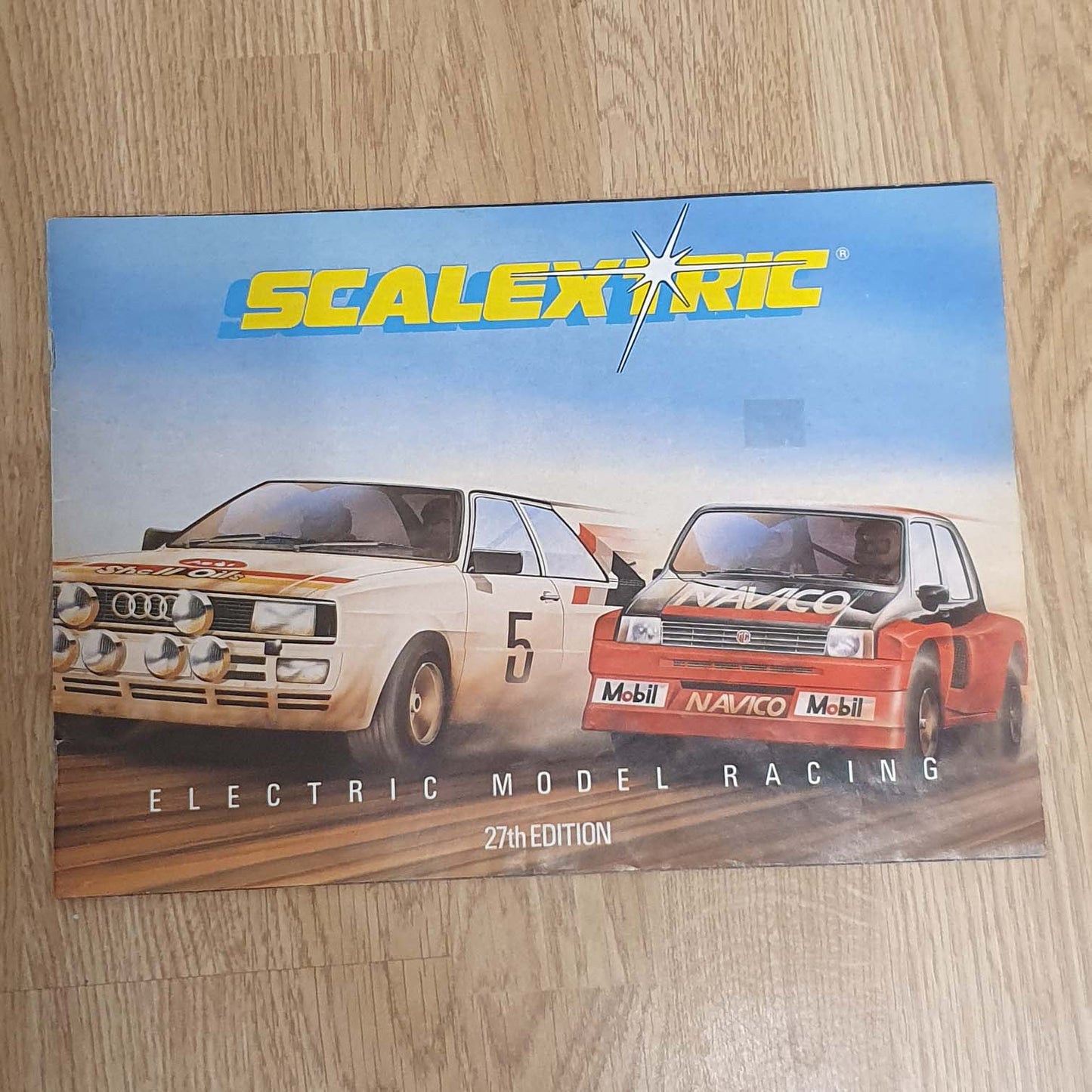 Scalextric Catalogue - C602 27th Edition #A