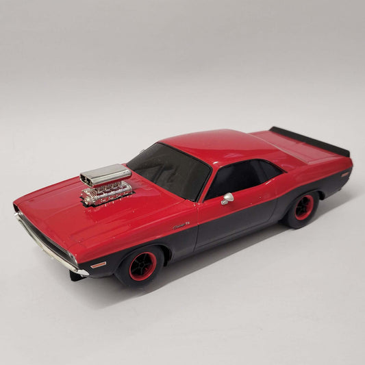 Coche Scalextric 1:32 - Dodge Challenger rojo y negro *LUCES* NUEVO