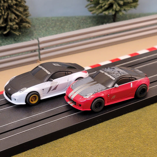 Micro Scalextric Pair 1:64 Cars - Nissan 350Z Need For Speed #S