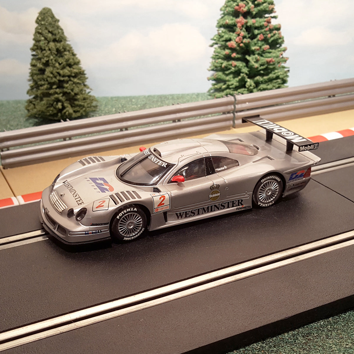 Scalextric 1:32 Car - C2082 Mercedes CLK Le Mans #2 *LIGHTS* #TX