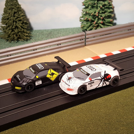 Micro Scalextric Pair 1:64 Cars - Audi R8 LMS Turbo Spider & Kangaroo