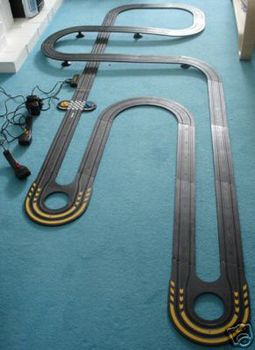 Micro Scalextric 1:64 Extended Track Layout *Very Large* #Y