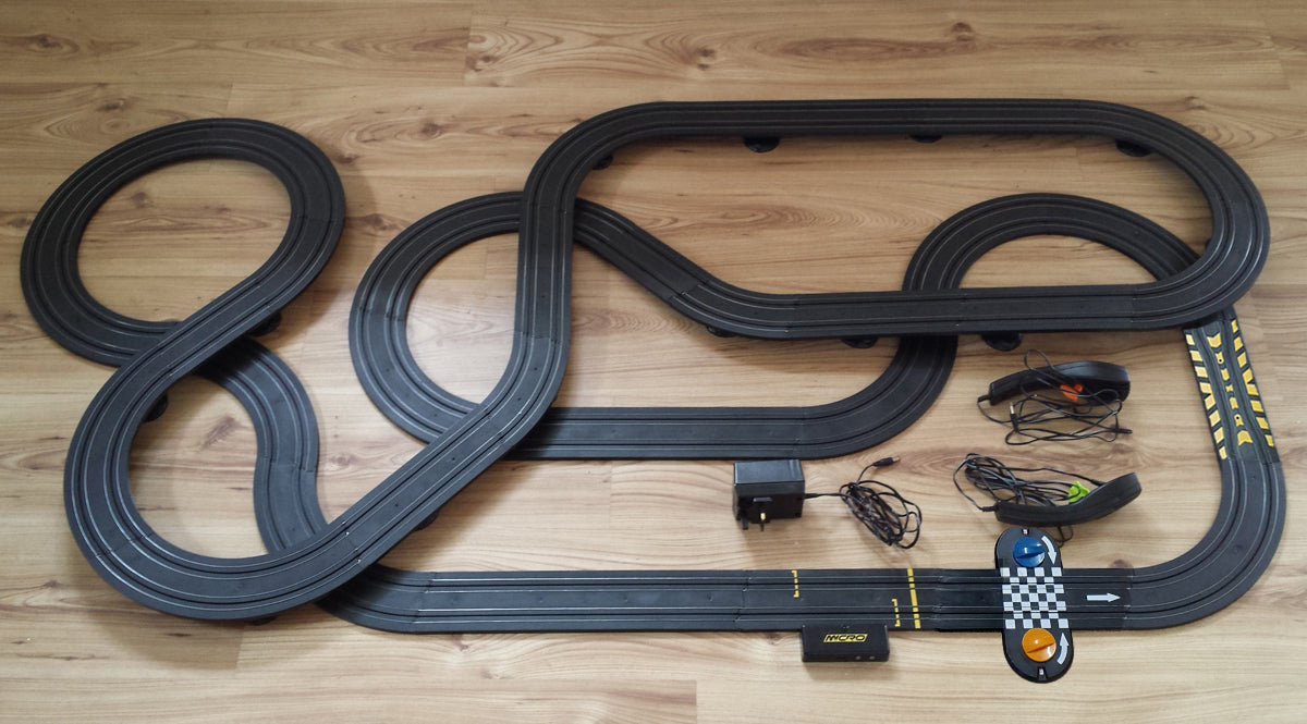 Micro Scalextric 1 64 Track Layout FITS UNDER A BED With Lap Counter