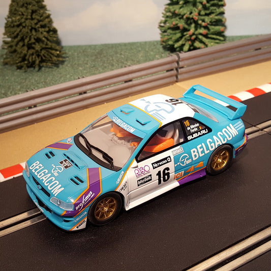 Scalextric 1:32 Car - WRC Subaru Impreza de Mevius Fortin BELGACOM #16 *LIGHTS*