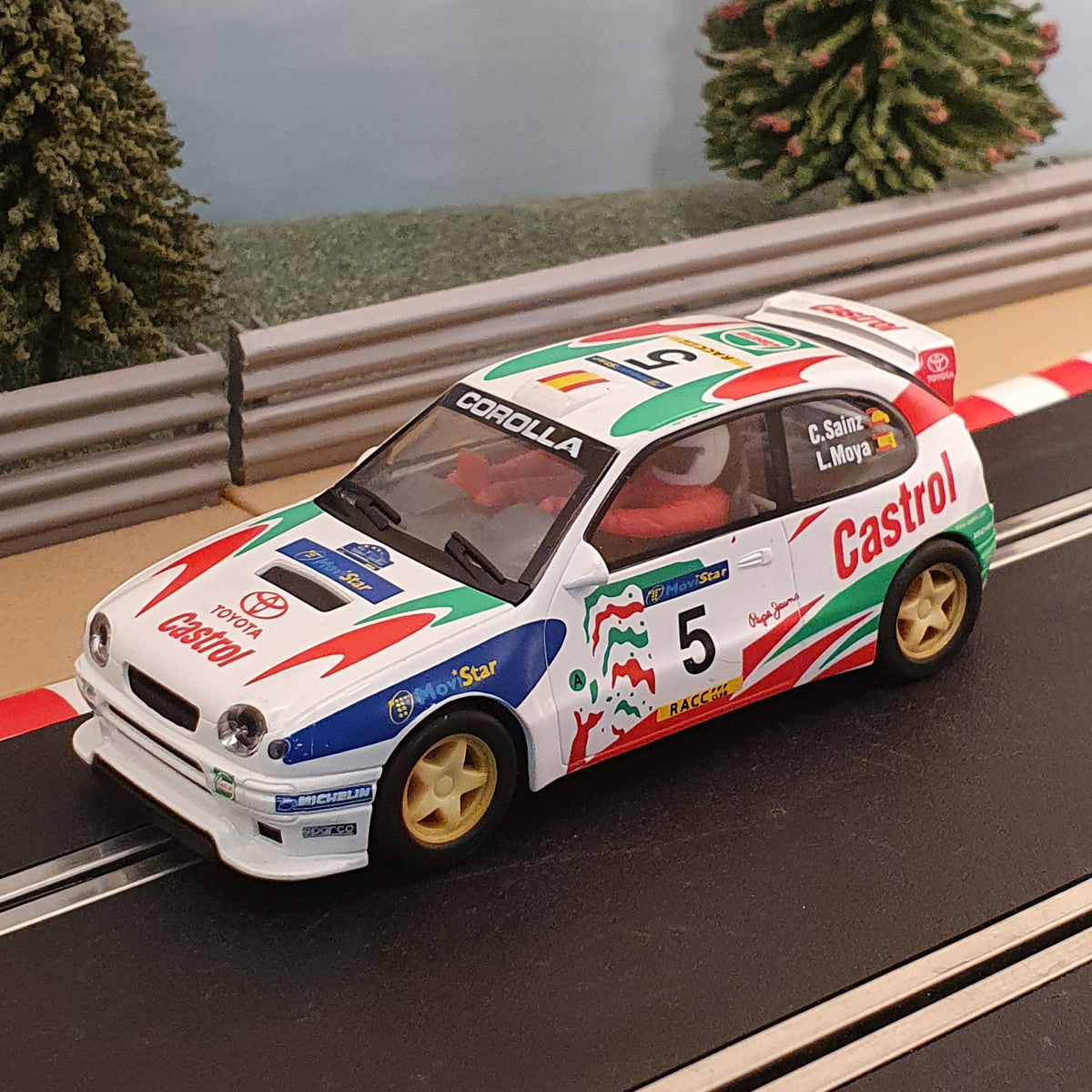 Coche Scalextric 1:32 - Toyota Corolla WRC Castrol #5 Sainz #Ax