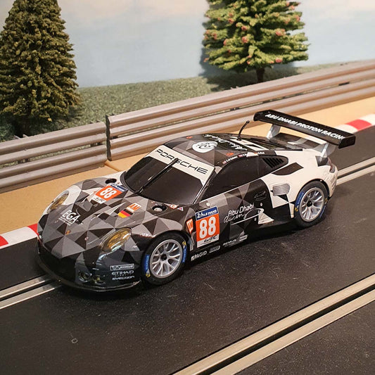 Coche Scalextric 1:32 - Porsche 911 RSR Le Mans nº 88 *LUCES* #M