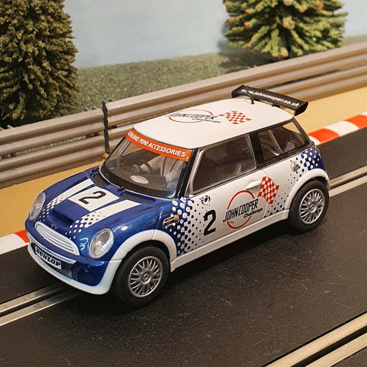 Coche Scalextric 1:32 - BMW Mini "John Cooper Challenge" #2 #M