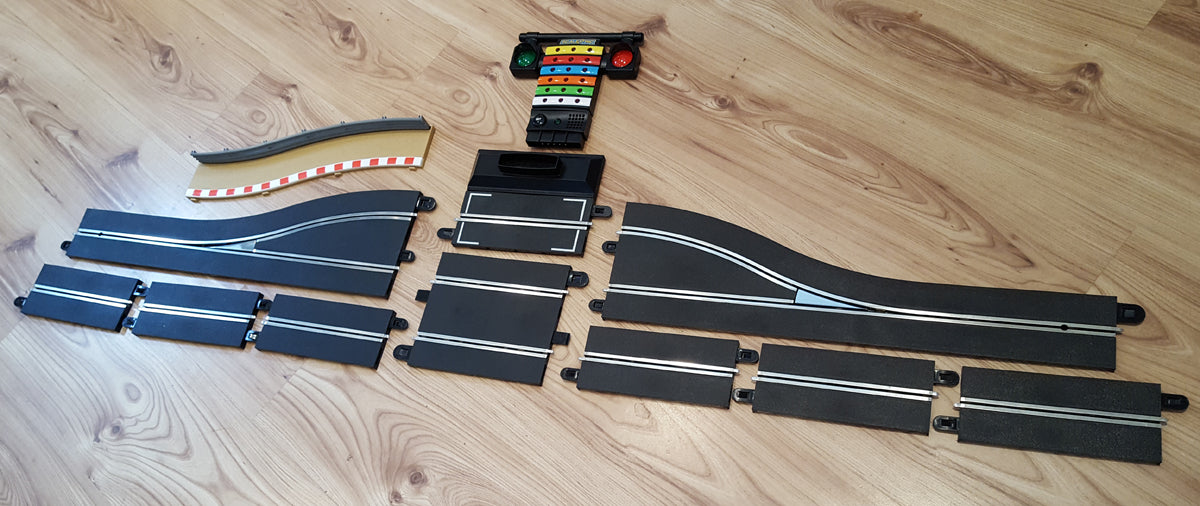 Scalextric 1:32 Sport & Digital Track - C7014 C7041 Pit Lane Game