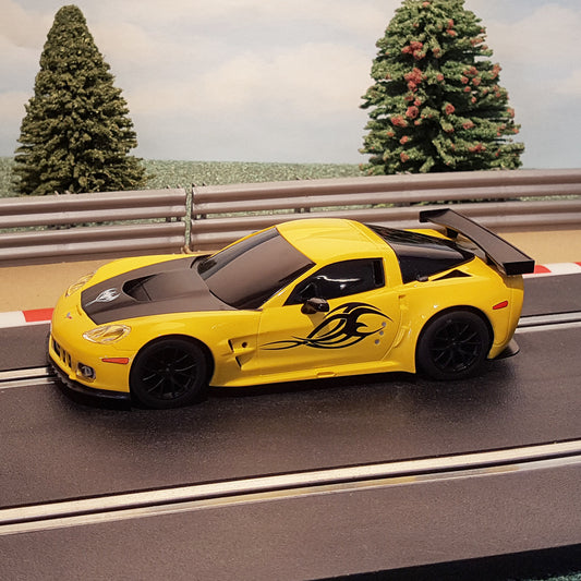 Coche Scalextric 1:32 - Chevrolet Corvette C6R amarillo *LUCES*